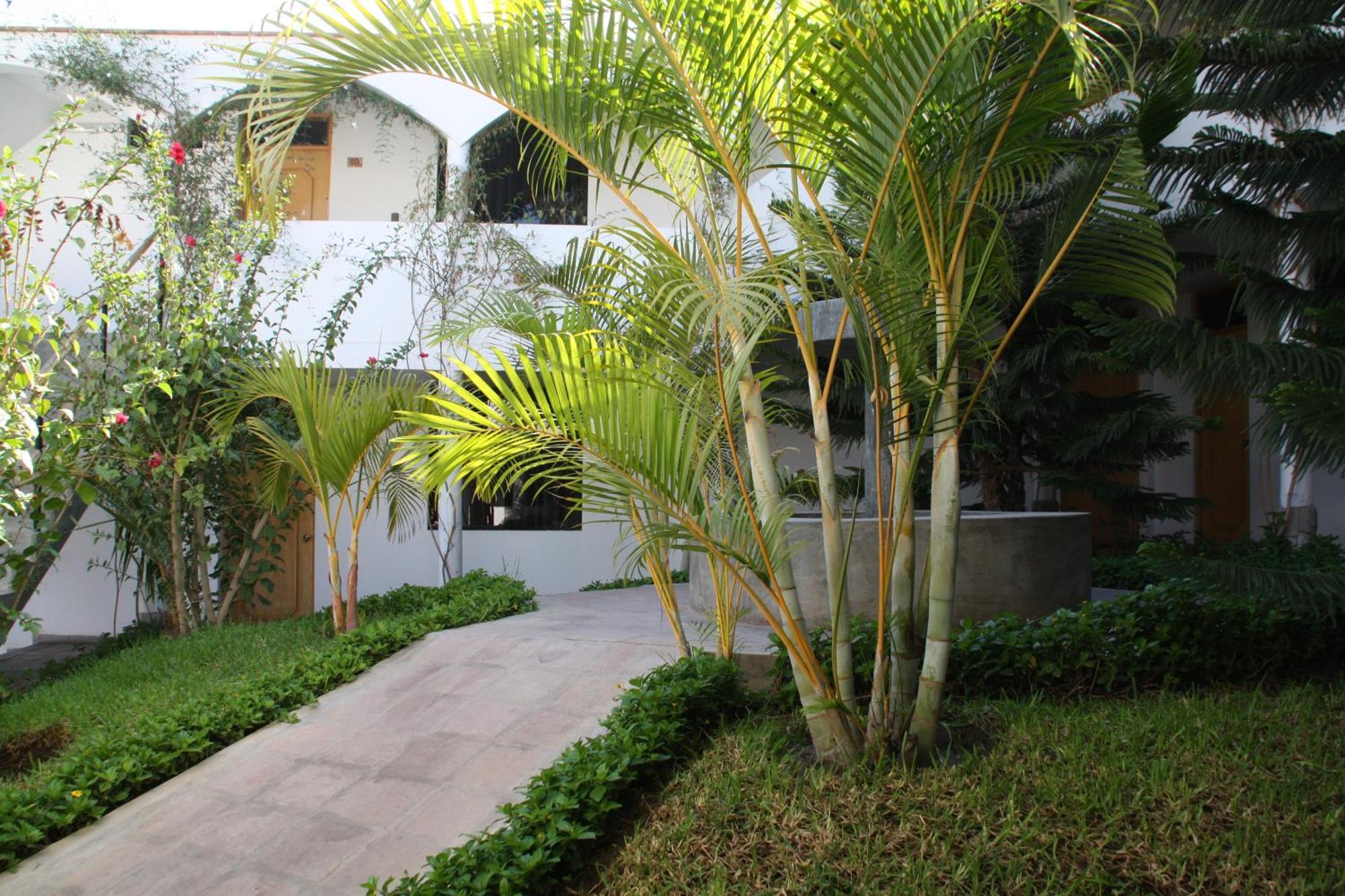 Jazmin Hotel 3*